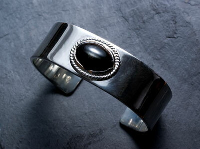 楽天市場】ポイント2倍!!ファーストアローズ K18付サンダーバードV