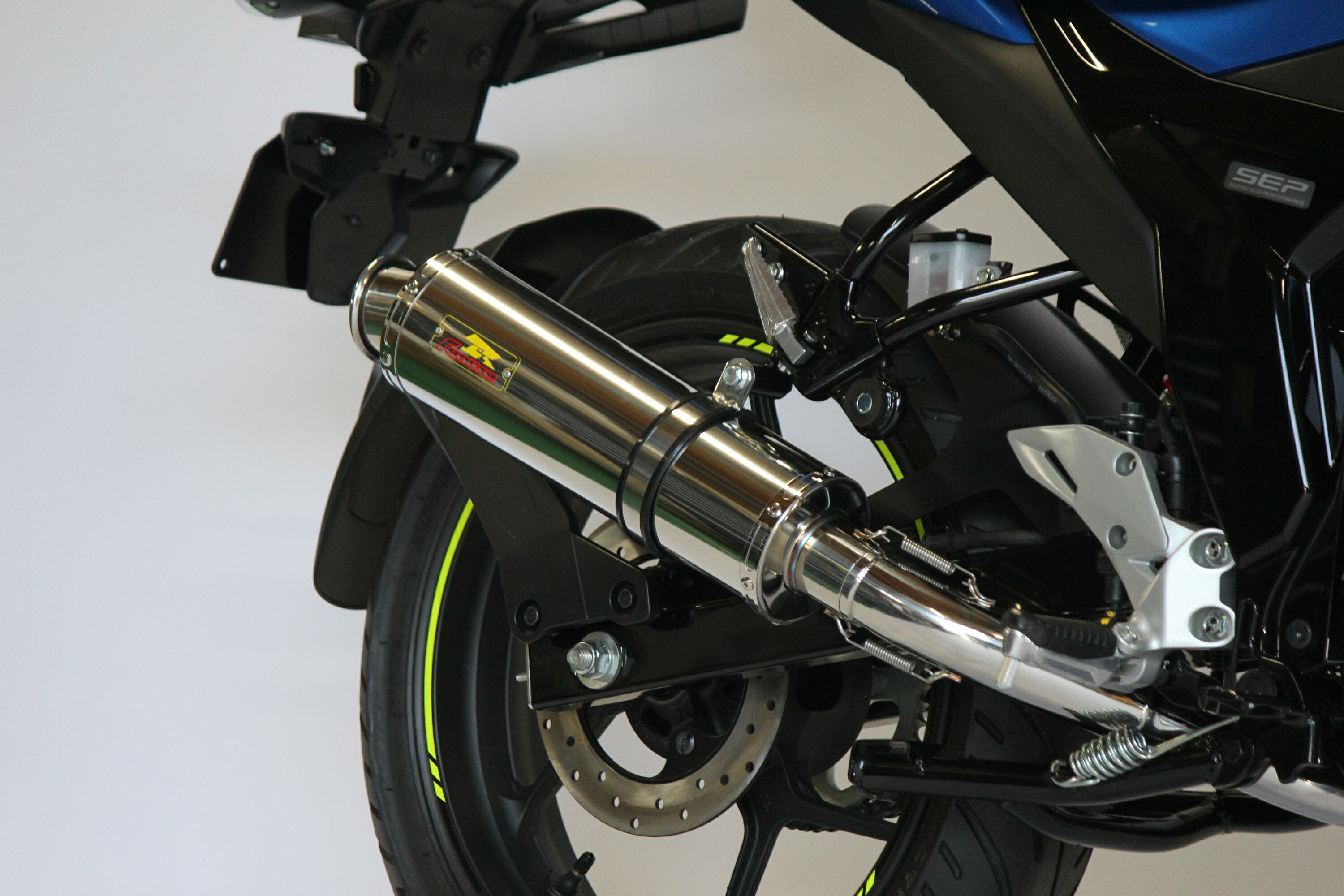 楽天市場】【最新モデル対応】 Realize ジクサー250 ジクサーSF250