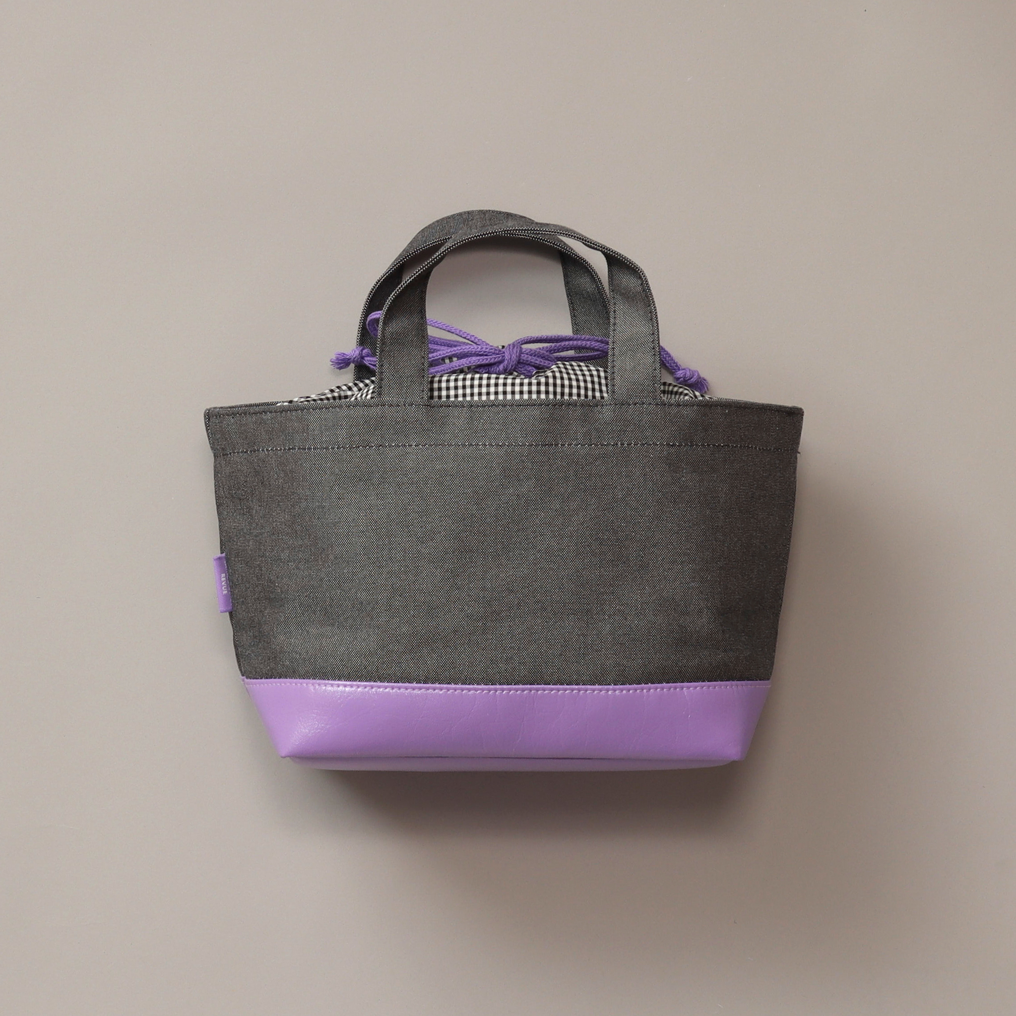 マチ付巾着バッグ／familiar: グッズ - 宝塚クリエイティブアーツ公式