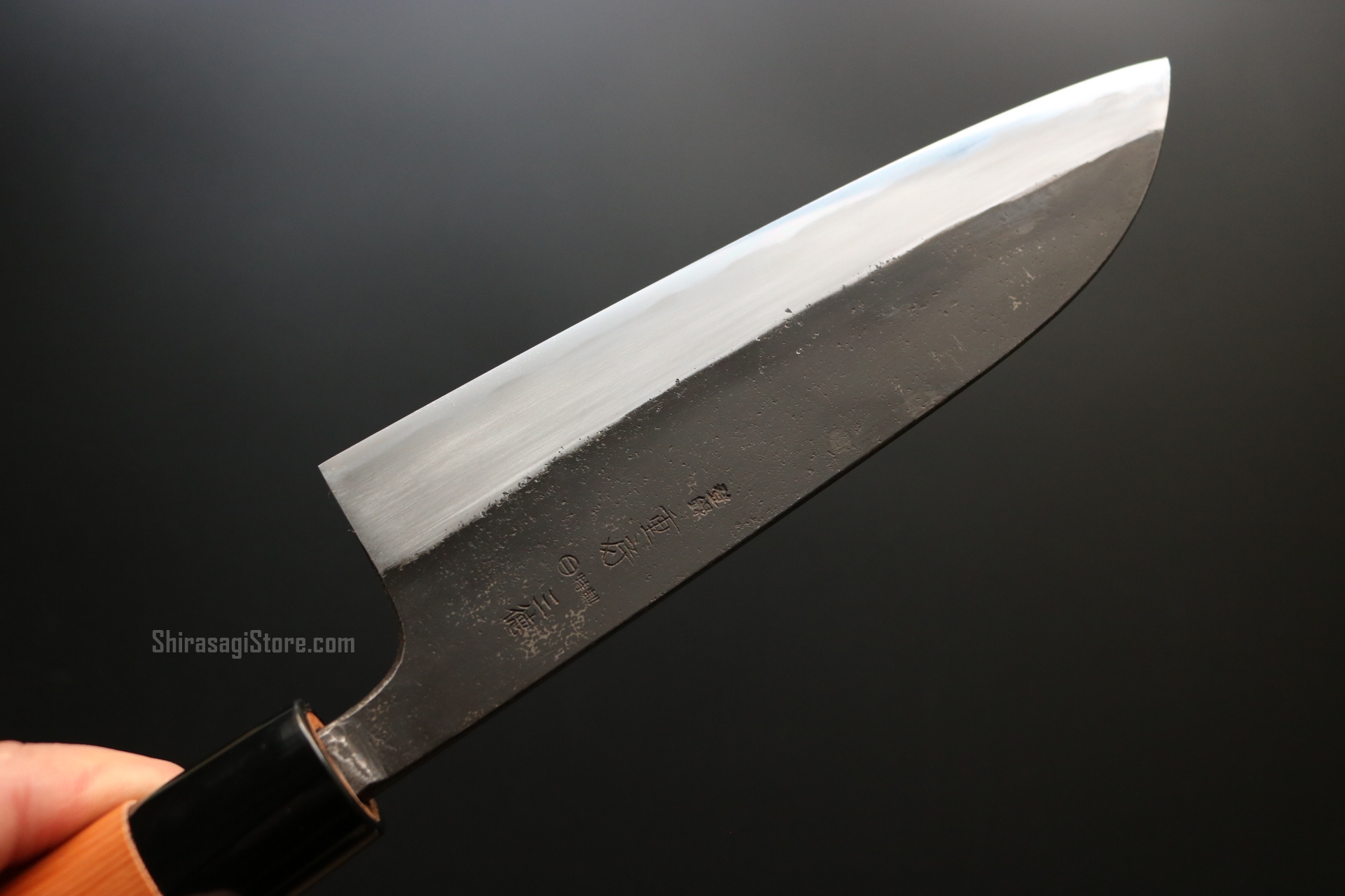 重房 三徳包丁 スウェーデン鋼 黒打 重房作 165㎜ - shirasagistore.com