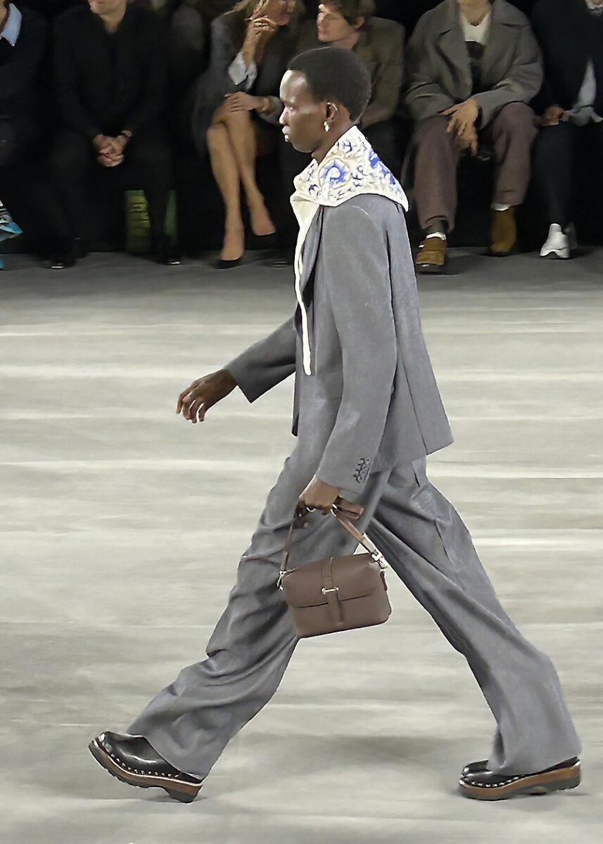 必見！キム・ジョーンズのアイデアをかたちにする手仕事。ディオールが