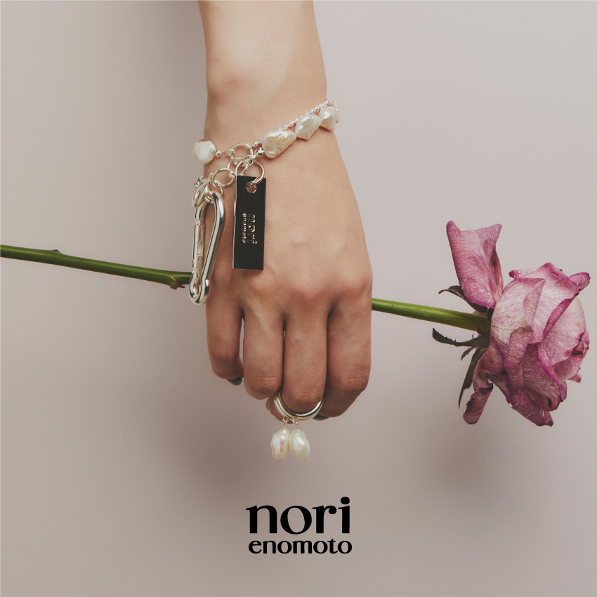 nori enomotoから細部までこだわった、初のアクセサリーが誕生！ – 装