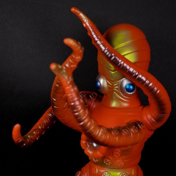 ブルマァクの幻の「ウルトラマンタロウ怪獣」で「タガール」が待望の