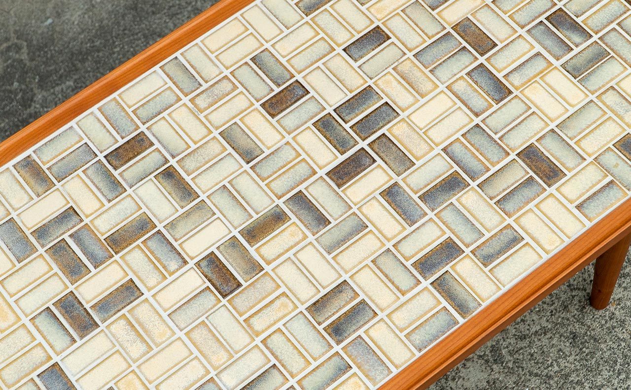 オリジナル商品「タイルテーブル」の販売を開始 | ブログ | 神奈川の