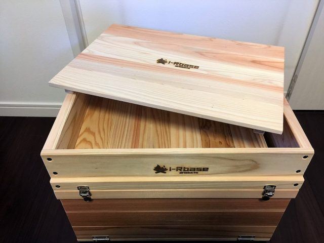 おしゃれキャンパーへの第一歩！？キャンプに木製アイテムを取り入れ