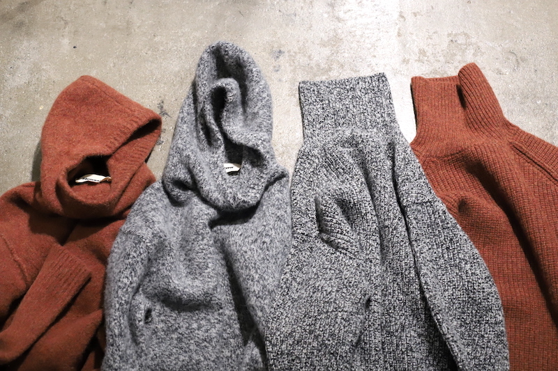 TURTLENECK SWEATER & HOODIE BALACLAVA BRUSHED YAK / SHETLAND