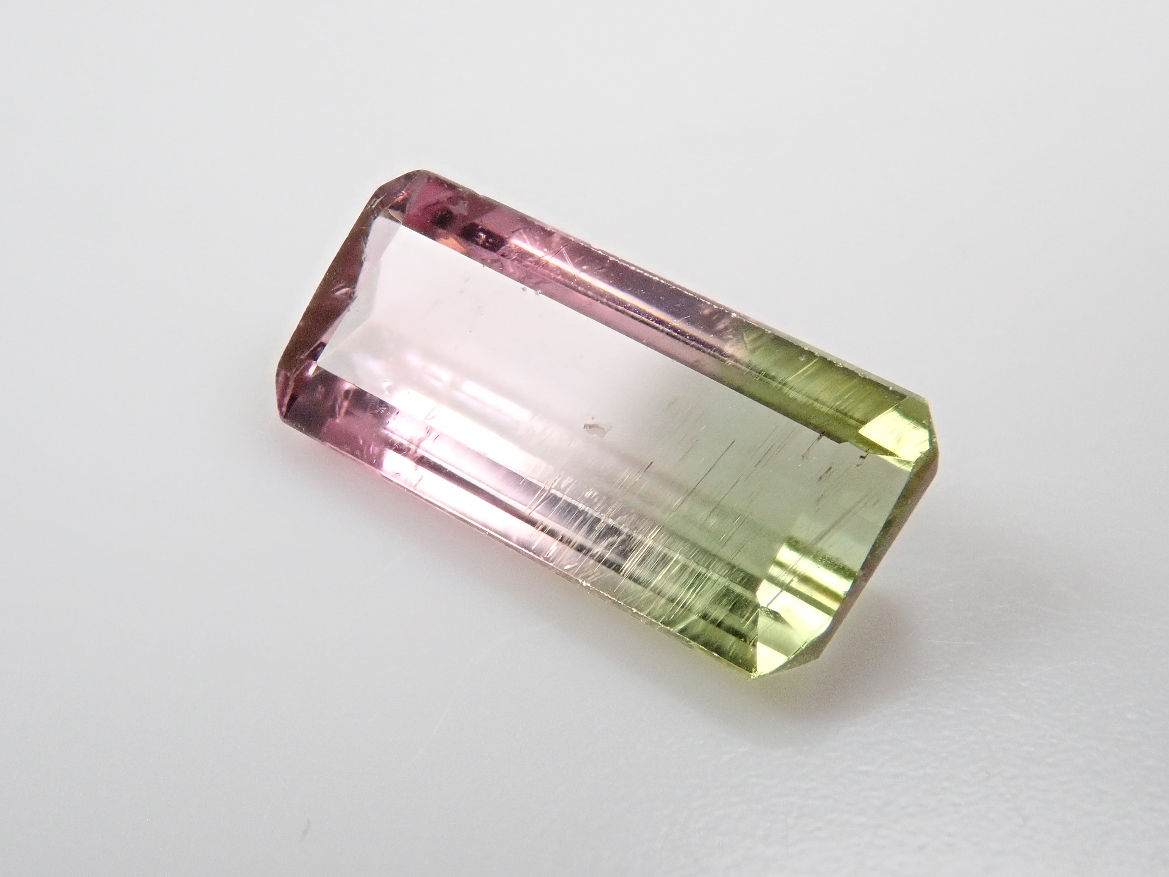 ブラジル産バイカラートルマリン 1.140ctルース