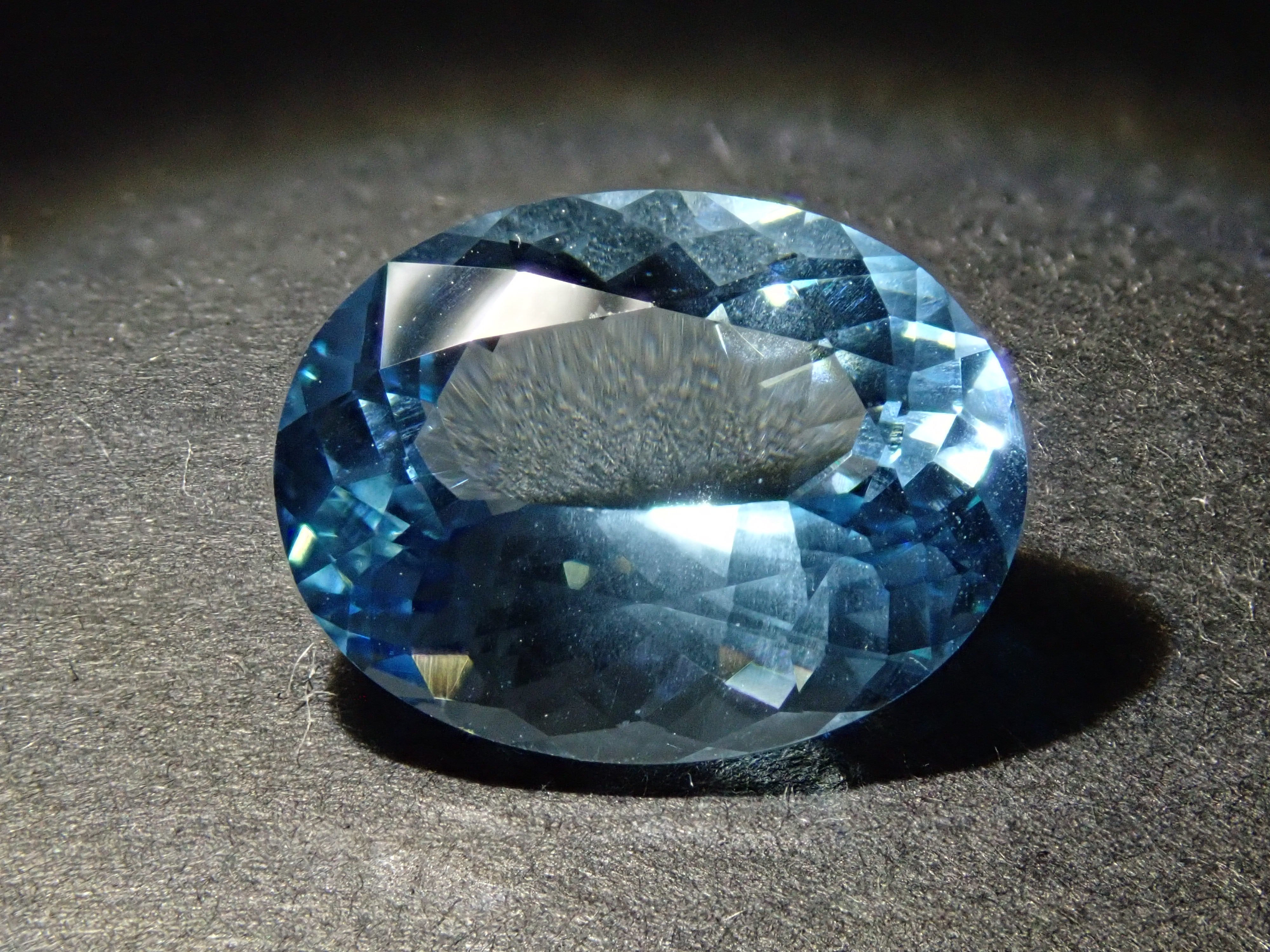 アクアマリン 3.301ctルース