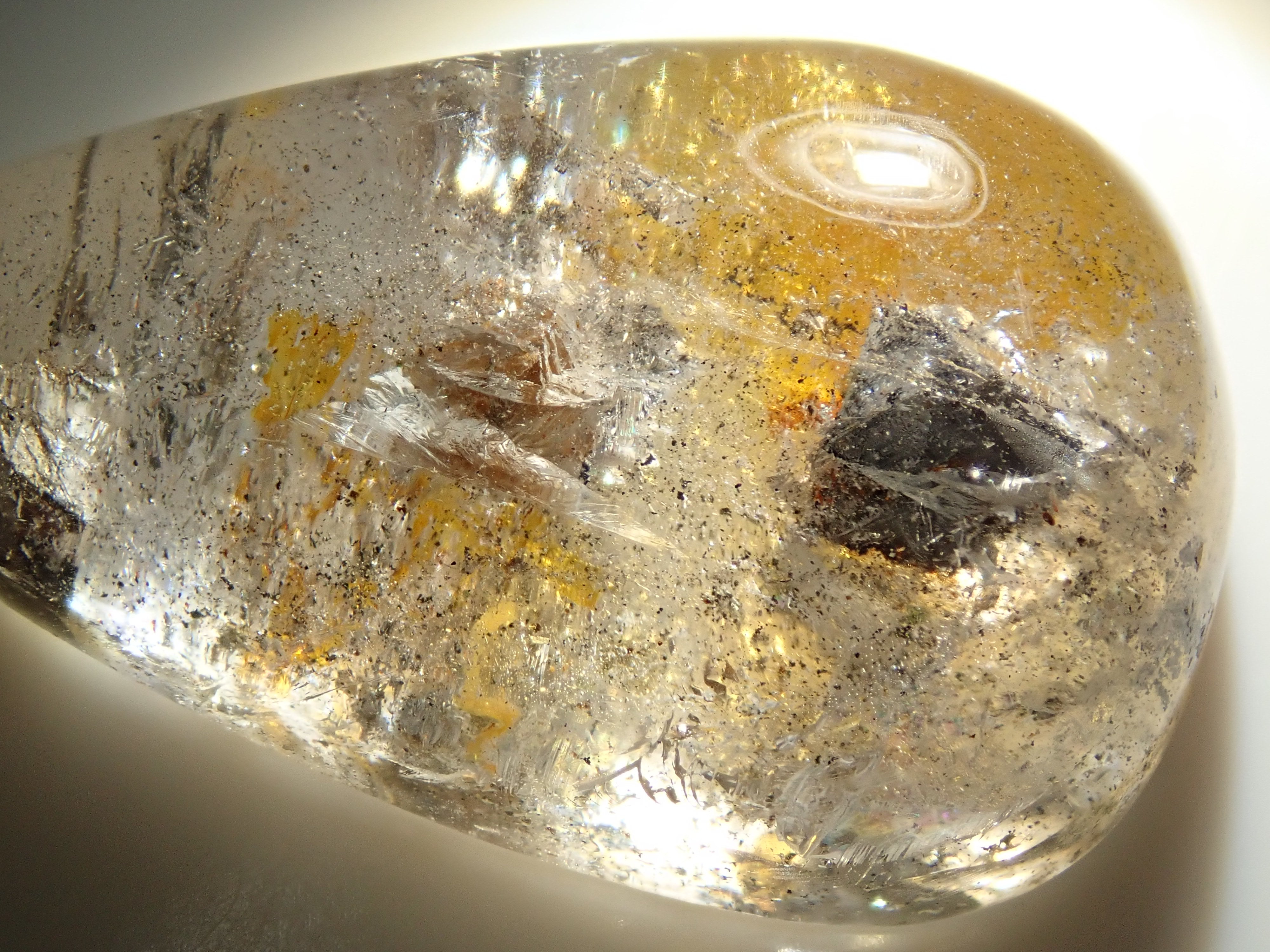 1/28 22時販売】ブラジル産パイライトインクォーツ 34.864ctルース