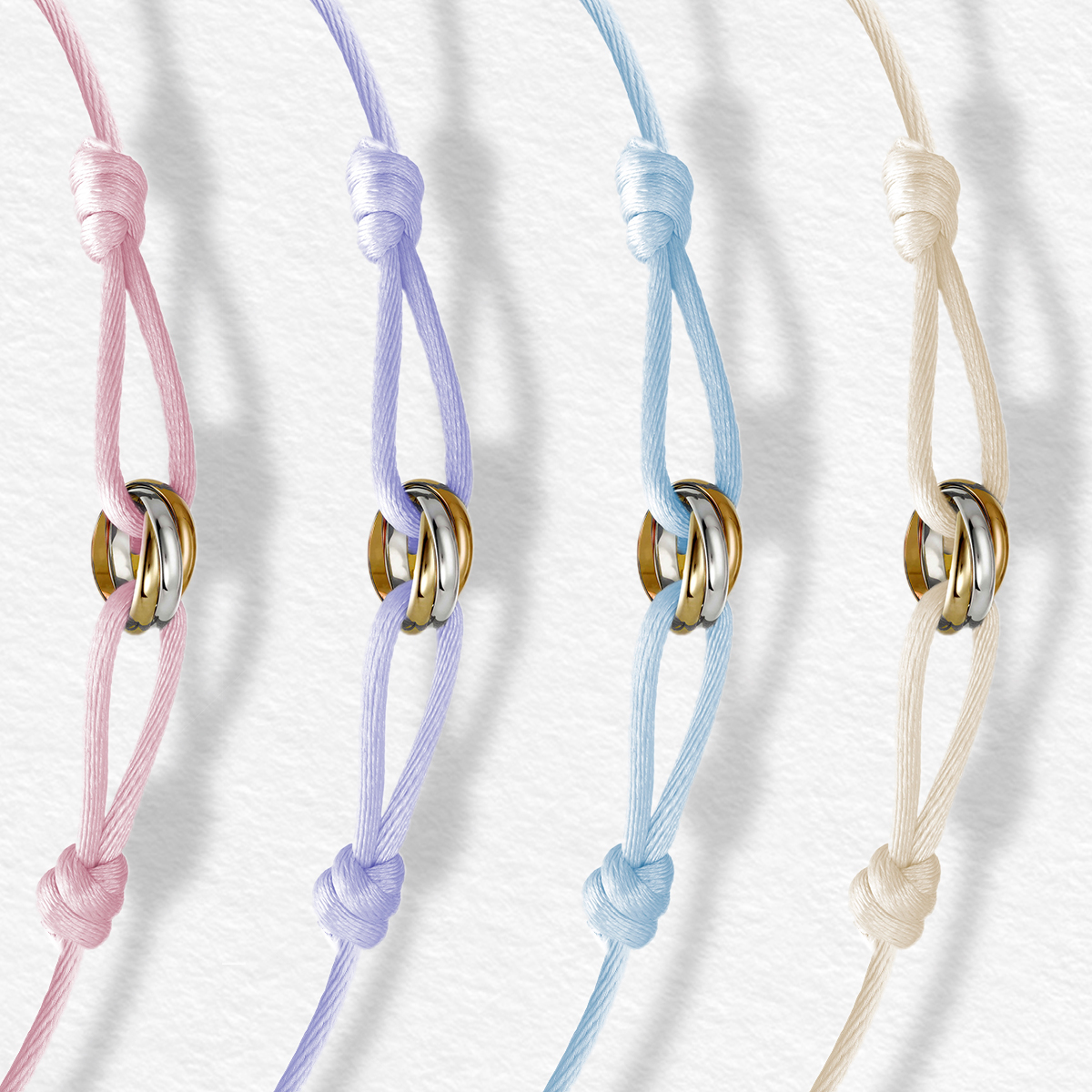 オンライン限定！カルティエの「トリニティ」ブレスレットに、パステル