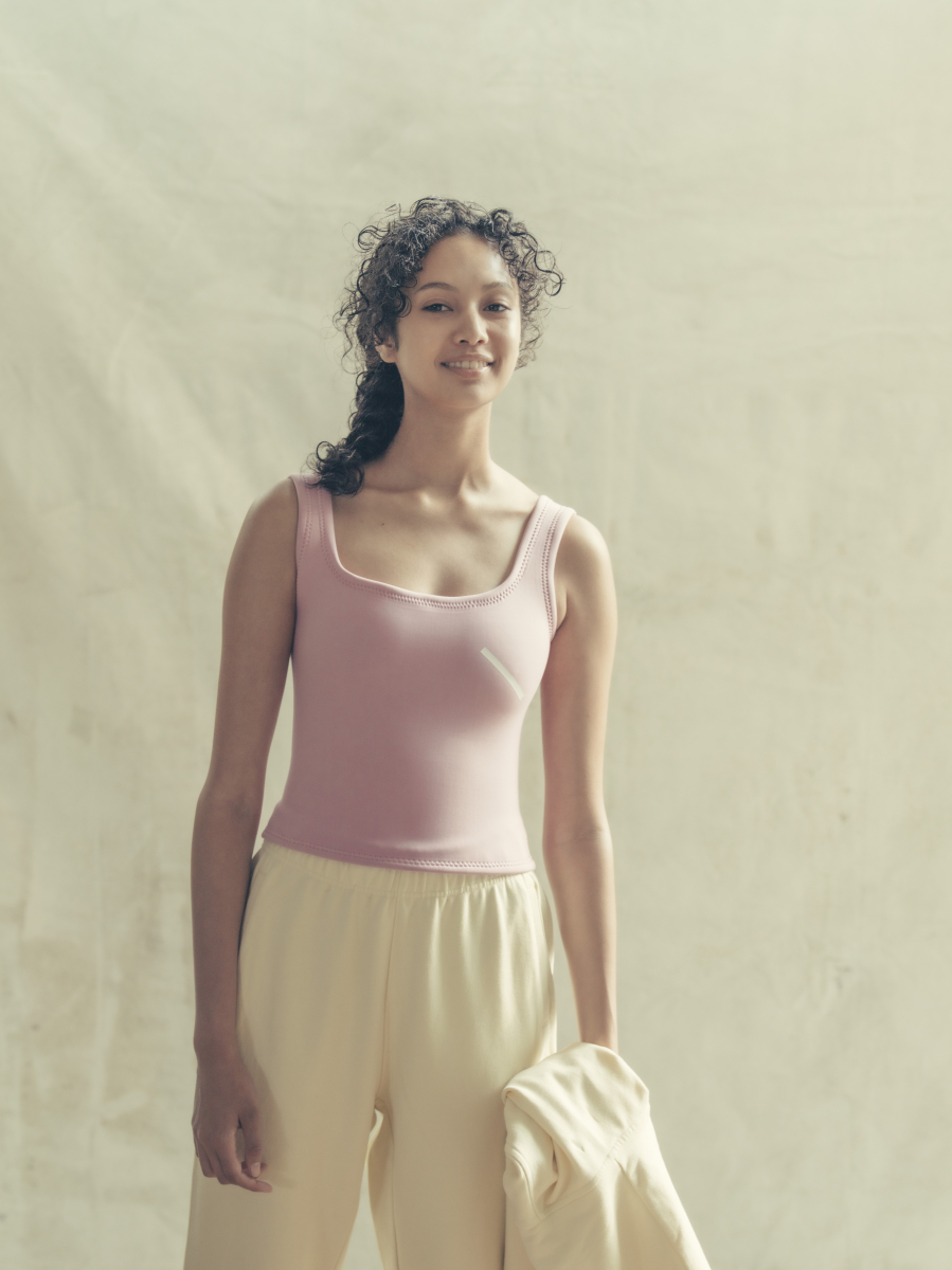 スタイリスト百々千晴が手がけるTHE DODO JEANとサタデーズ