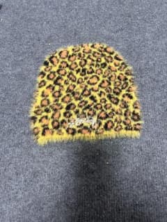 STUSSY ヒョウ柄 ニット帽 - メルカリ