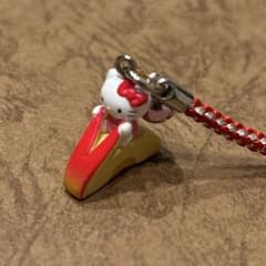 ハローキティストラップ（リンゴ） - メルカリ