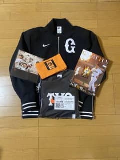 2024年ジャイアンツ オーセンティック グラウンドコートM 入会特典