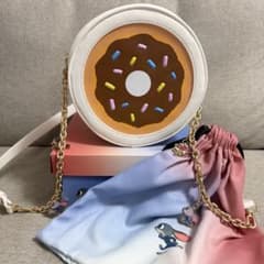 ズートピア CHARLES＆KEITH ショルダーバッグ - メルカリ