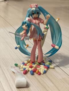 m45372928267_1.jpg?1717512046