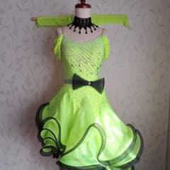 社交ダンス ラテン蛍光イエローグリーンドレス チョーカー