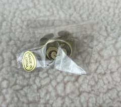 m64127106212_1.jpg?1761441903