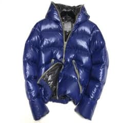 極美品 デュベティカ ダウンジャケット ボリュームダウン フルジップ