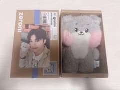 zeroni ゴニニ ゴヌク ぬいぐるみ トレカ付き - メルカリ