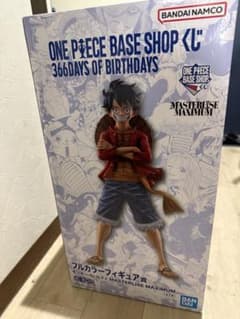 ONE PIECE BASE SHOPくじ フルカラーフィギュア賞 ルフィ - メルカリ