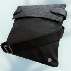 2026年最新】Dunhill メッセンジャーバッグの人気アイテム - メルカリ