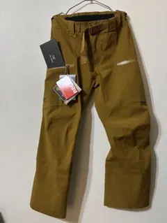 2026年最新】arc'teryx スキーパンツの人気アイテム - メルカリ