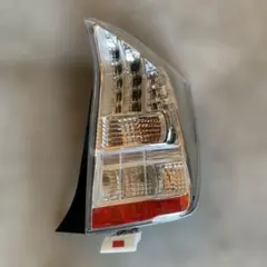 2026年最新】30 プリウス テールランプ純正の人気アイテム - メルカリ