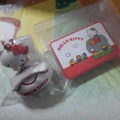 2026年最新】ハローキティ折り畳みテーブルの人気アイテム - メルカリ