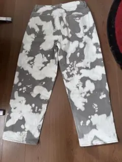 2026年最新】supreme baggy jean bleachedの人気アイテム - メルカリ