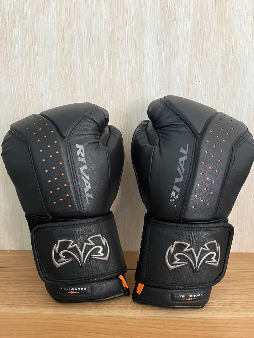 2026年最新】RIVA ボクシンググローブの人気アイテム - メルカリ