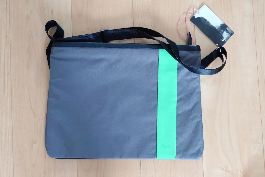 2026年最新】rapha サコッシュの人気アイテム - メルカリ