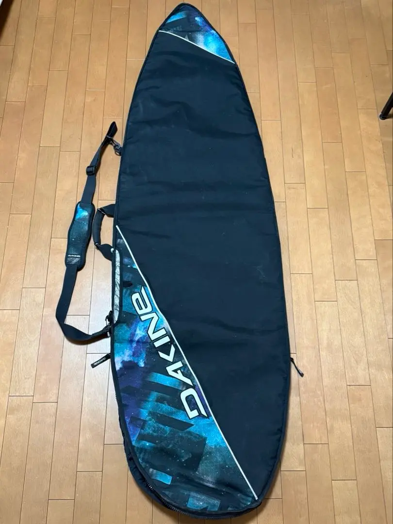 2026年最新】dakine ダカイン ハードケースの人気アイテム - メルカリ