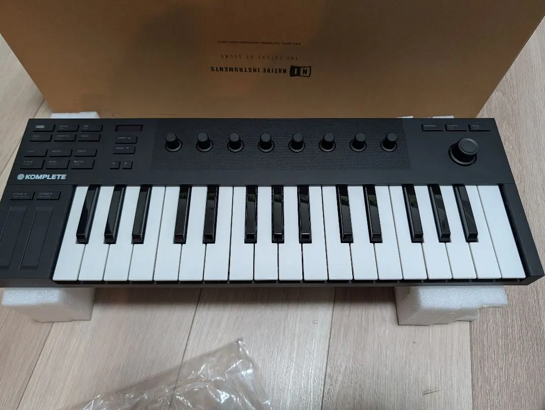 2026年最新】komplete kontrol m32の人気アイテム - メルカリ