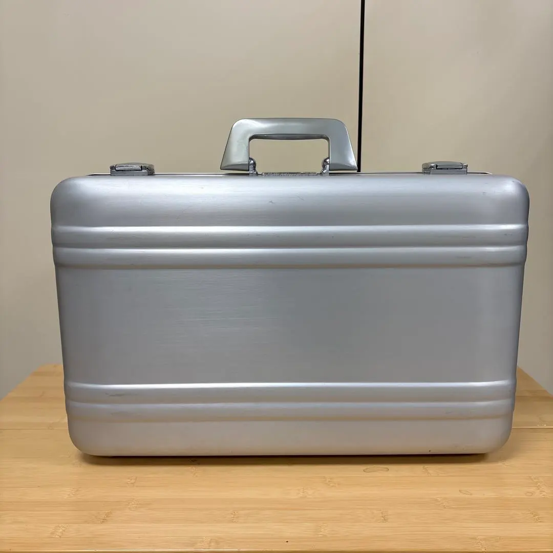 2026年最新】ゼロハリバートン カメラケースの人気アイテム - メルカリ