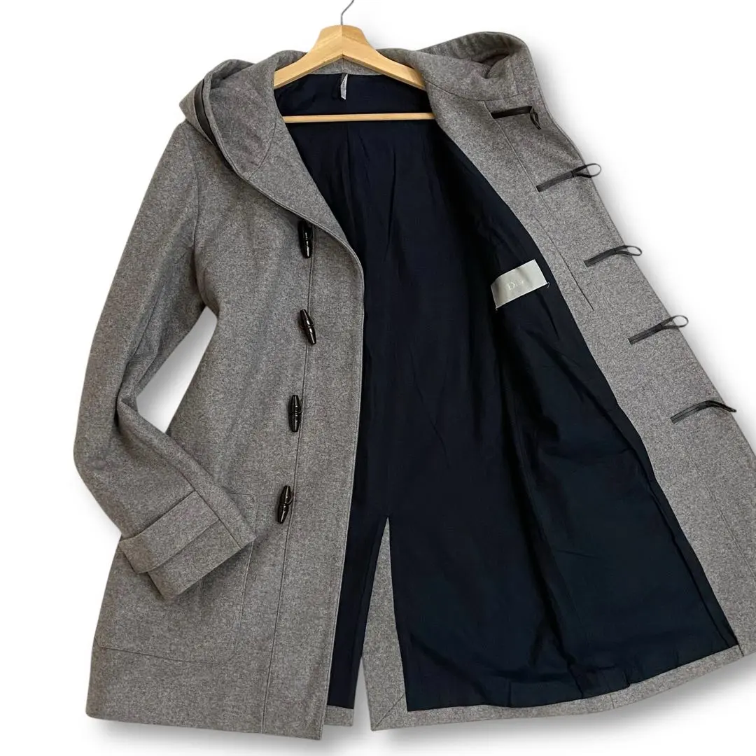 m42796850657_1.jpg?1761316764