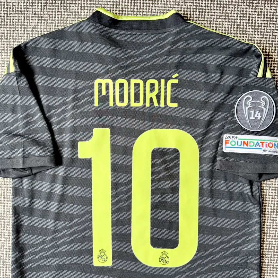 2026年最新】14ヨハン・クライフの人気アイテム - メルカリ