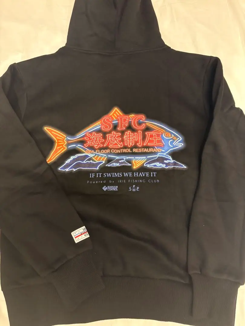2026年最新】シーフロアコントロール パーカーの人気アイテム - メルカリ