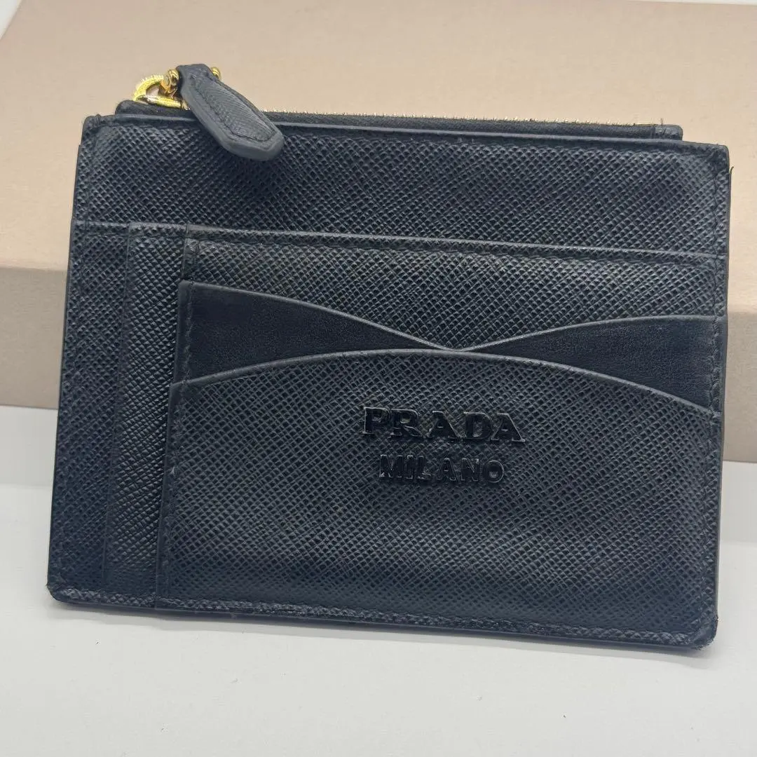2026年最新】プラダ パイソン財布の人気アイテム - メルカリ