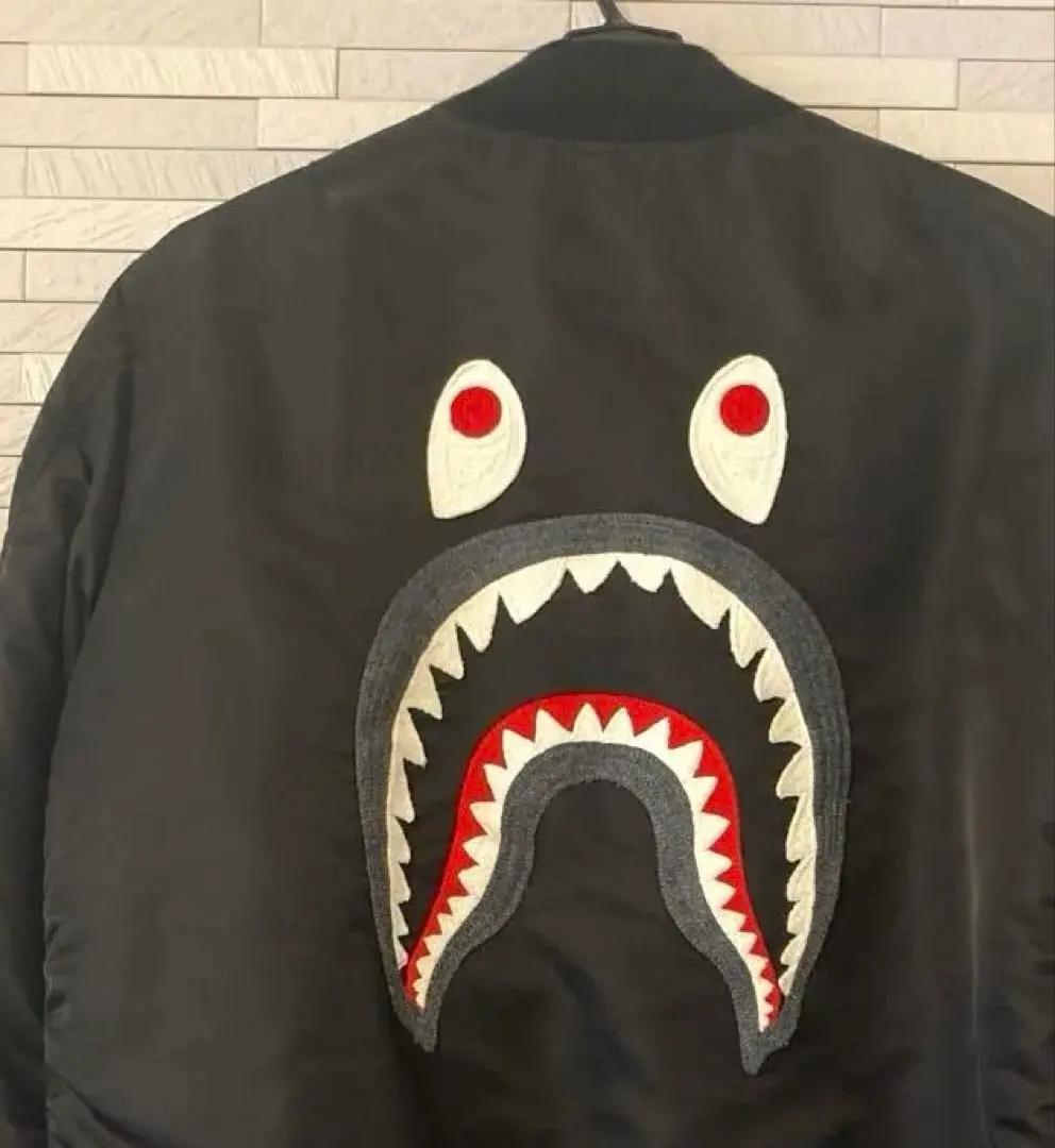 2026年最新】A BATHING APE シャーク スタジャンの人気アイテム - メルカリ