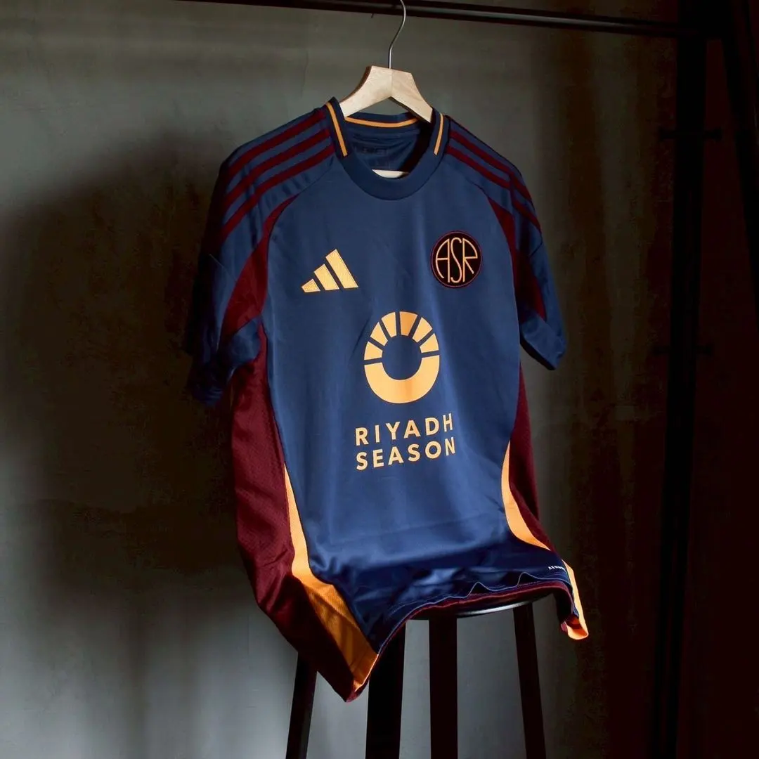 2026年最新】ローマ ユニフォーム 長袖の人気アイテム - メルカリ