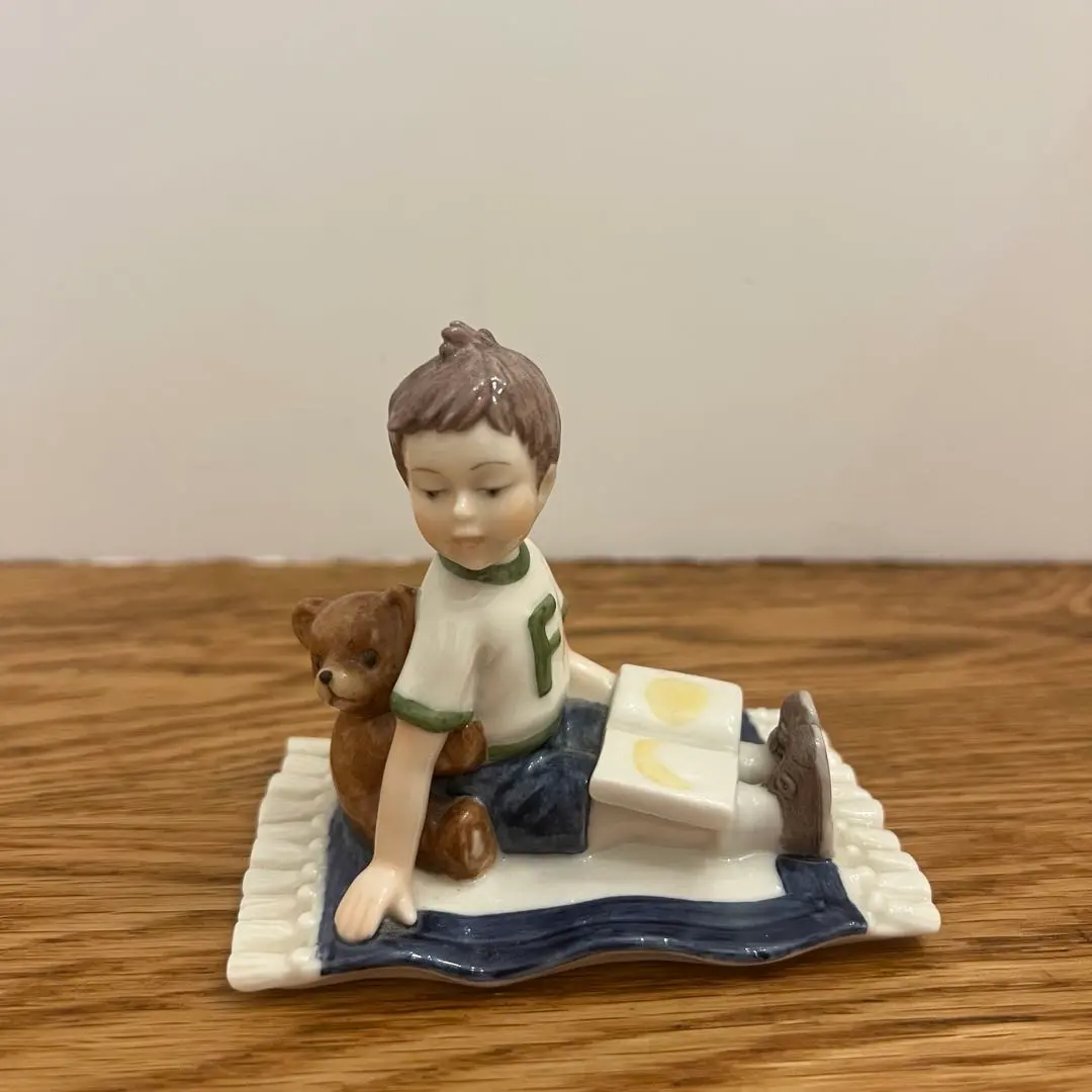 2026年最新】エマとフレデリックの人気アイテム - メルカリ