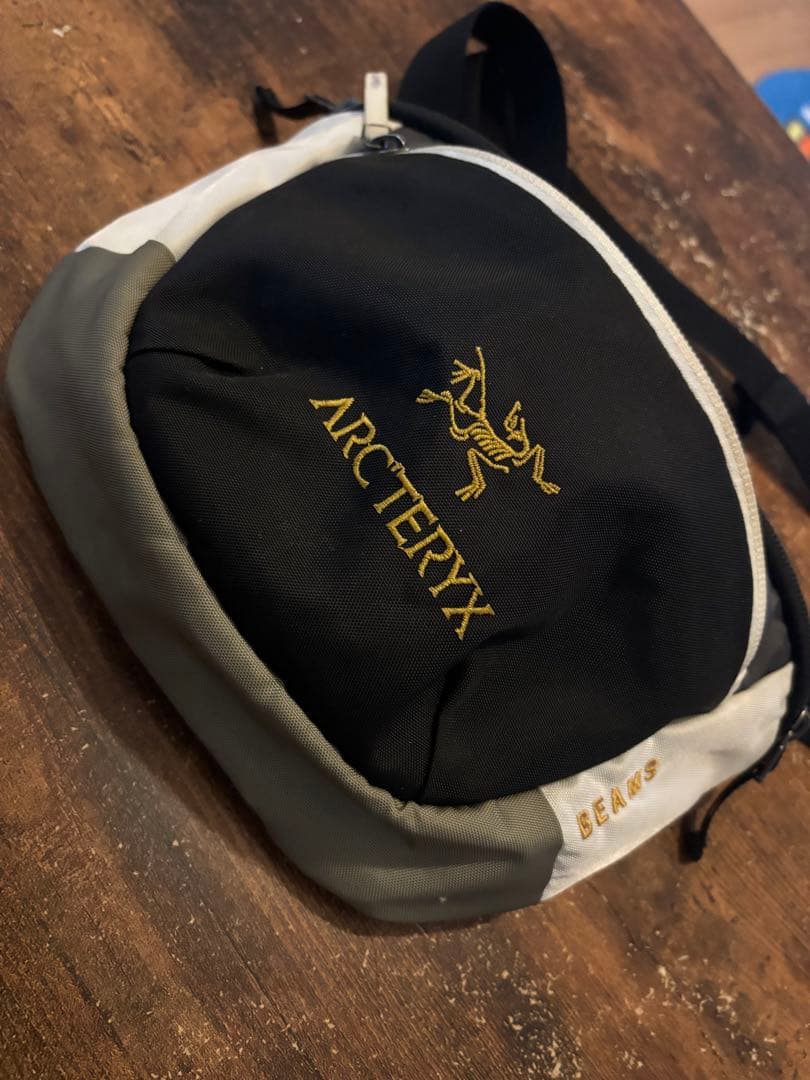 ARC'TERYX✖️BEAMSと別注 マンティス2 バッグ ARC'TERYX × BEAMS 別注