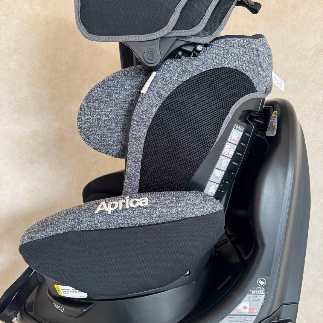 Aprica アップリカ チャイルドシート　フラディアグロウ ISOFIX AC