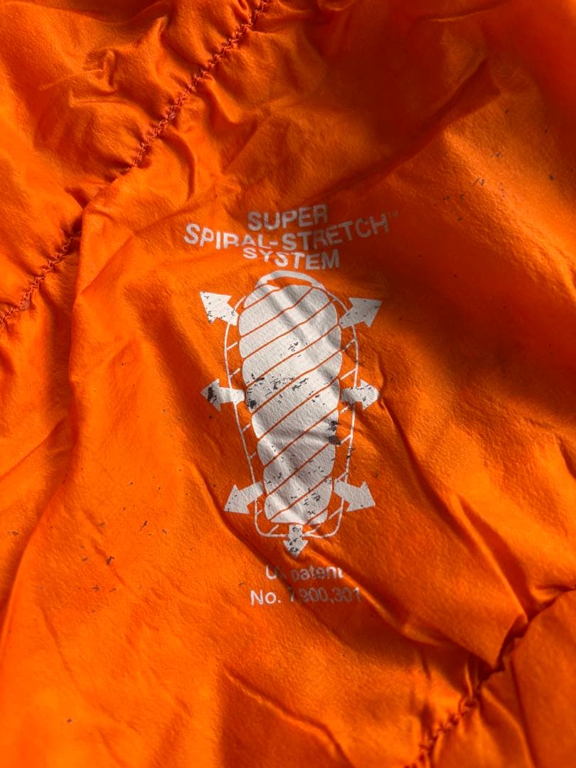 モンベル 厳冬期耐用シェラフ　U.L.スーパースパイラルダウンハガー