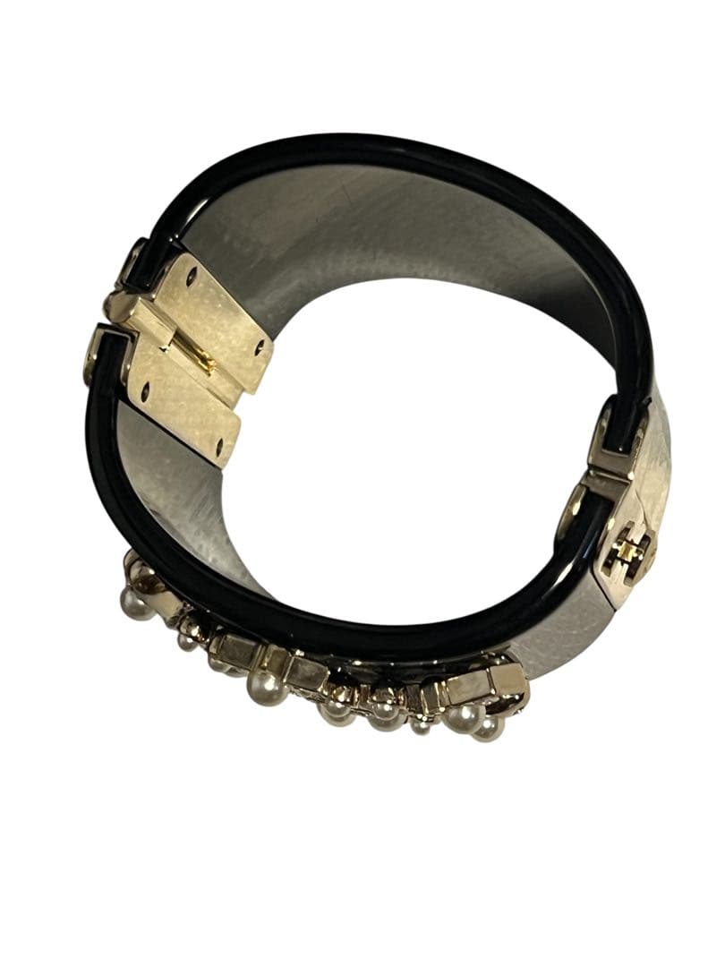 シャネル ヴィンテージ レア クリスタル オブ スノー バングル