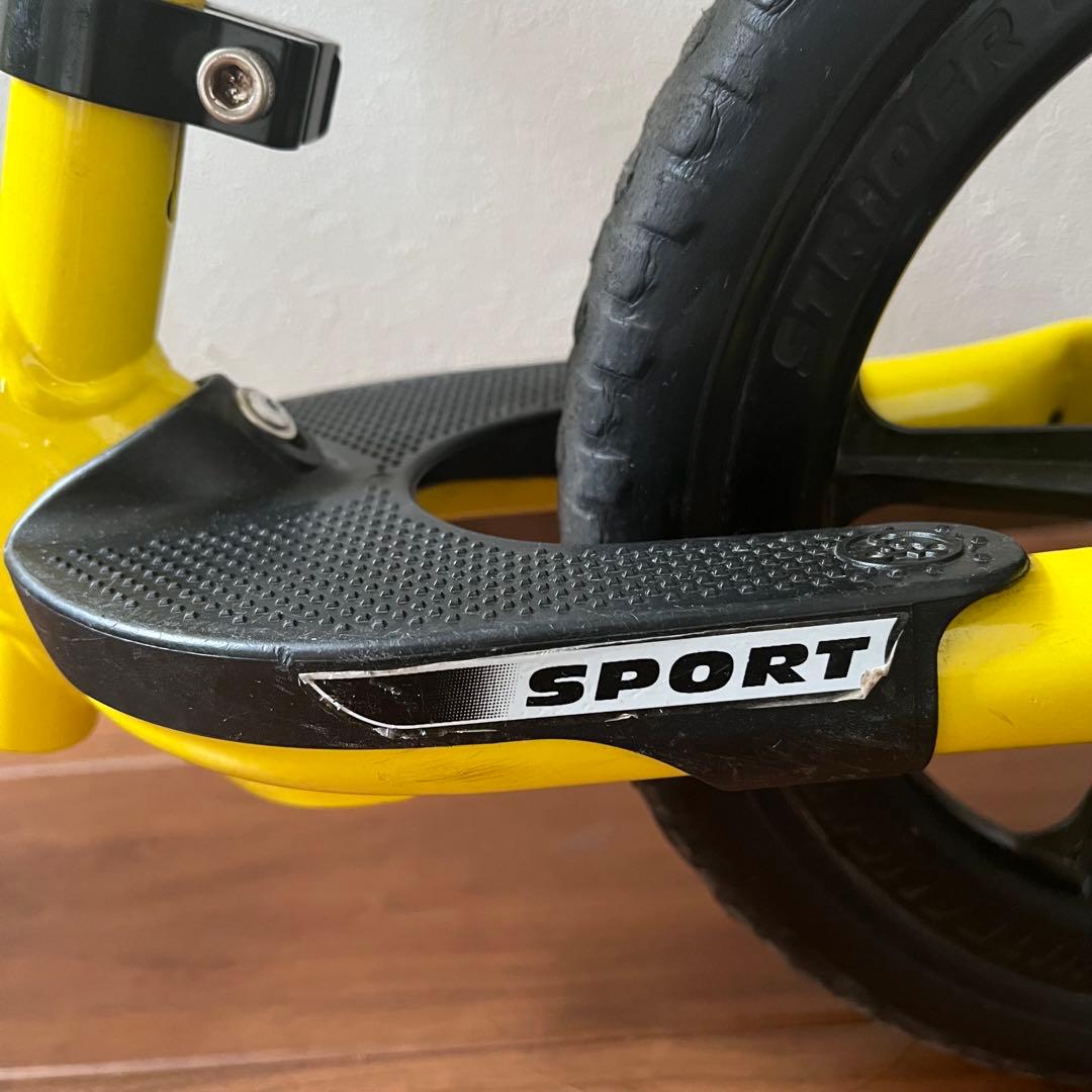 【美品】新型　STRIDER SPORTS ストライダースポーツ　イエロー