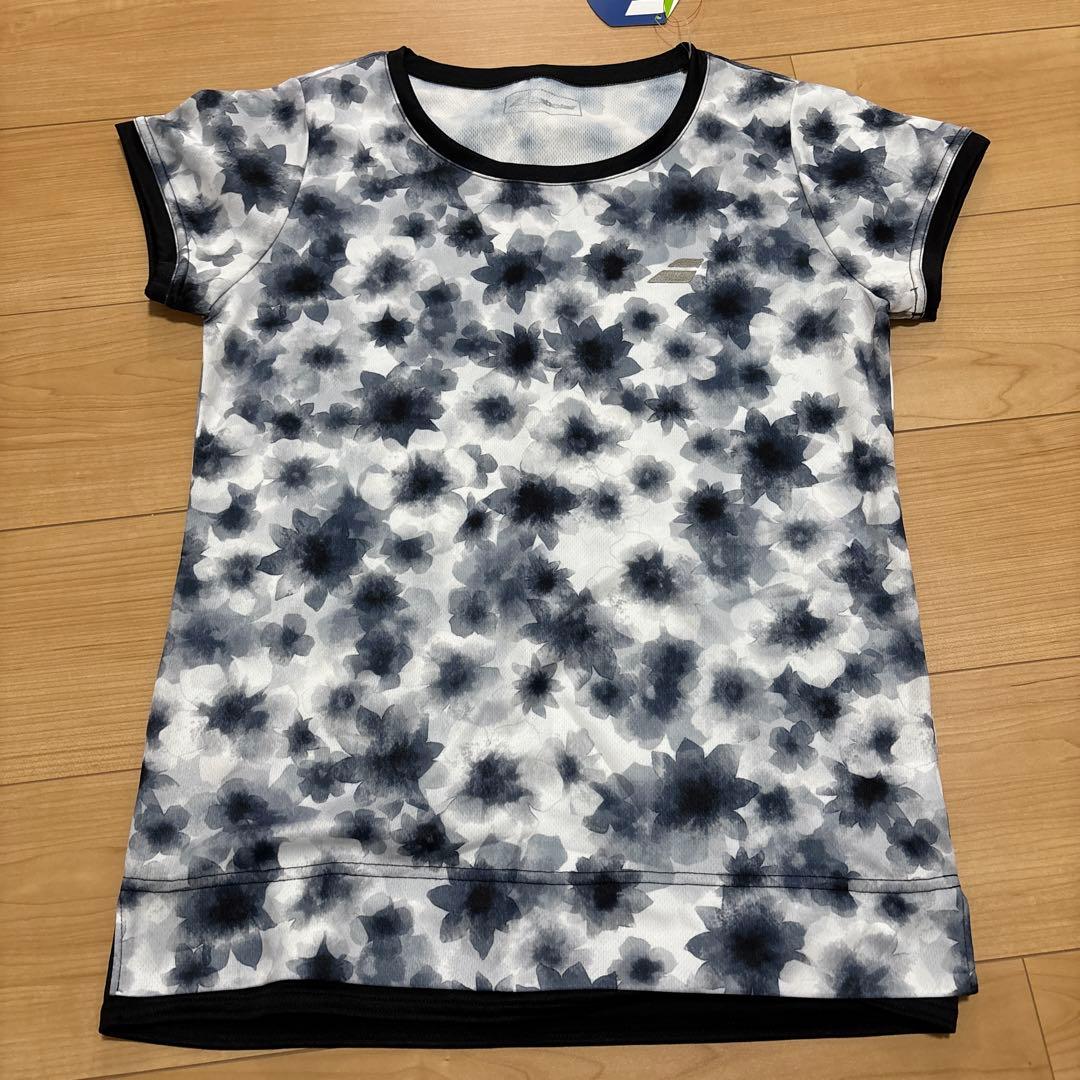 新品タグ付き‼️バボラ テニスウェア 上下セット トップス スコート 花柄 O