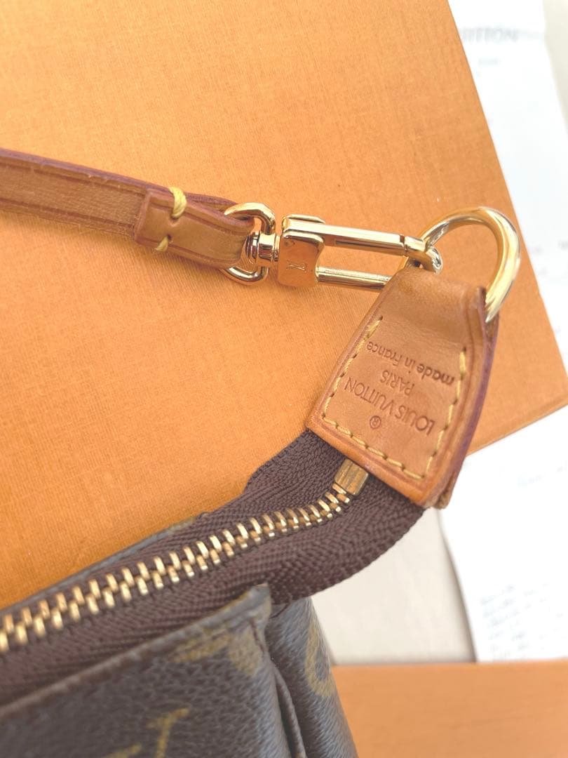 美品　Louis Vuitton アクセソワール　アクセサリーポーチ