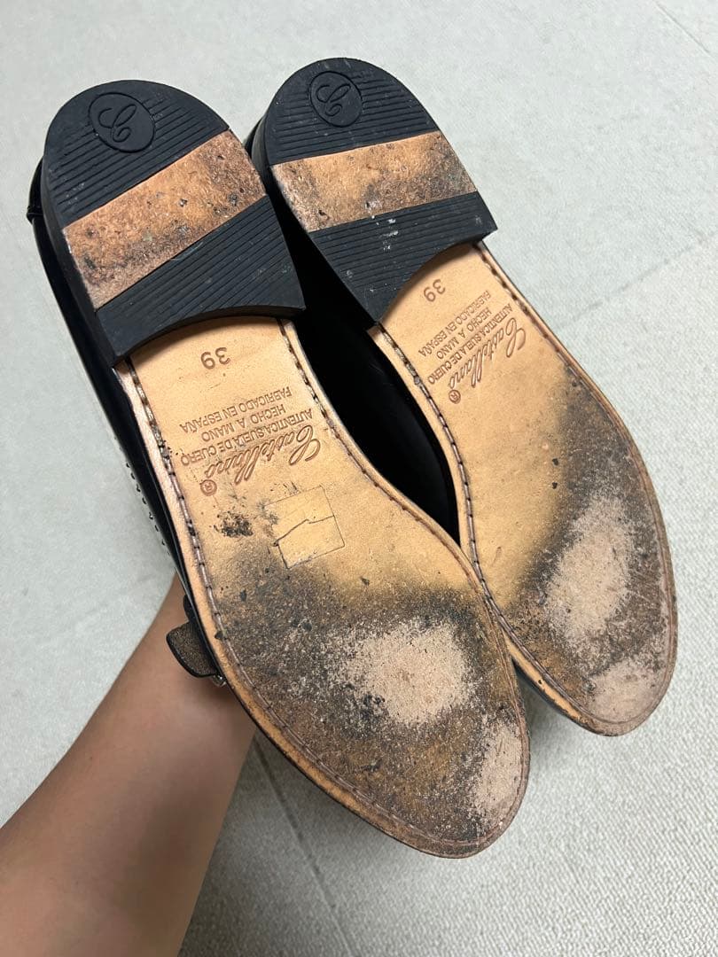 Cinderella 1990 スタッズ付きローファー ブラック